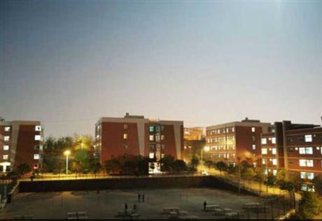 城建學院西校區(qū)東院（文管學區(qū)）5#學生宿舍樓工程）