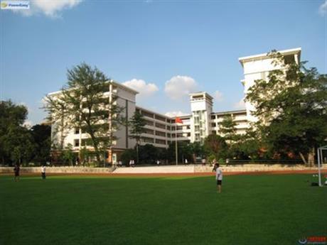 襄城縣山頭店鎮(zhèn)初級(jí)中學(xué)室外工程